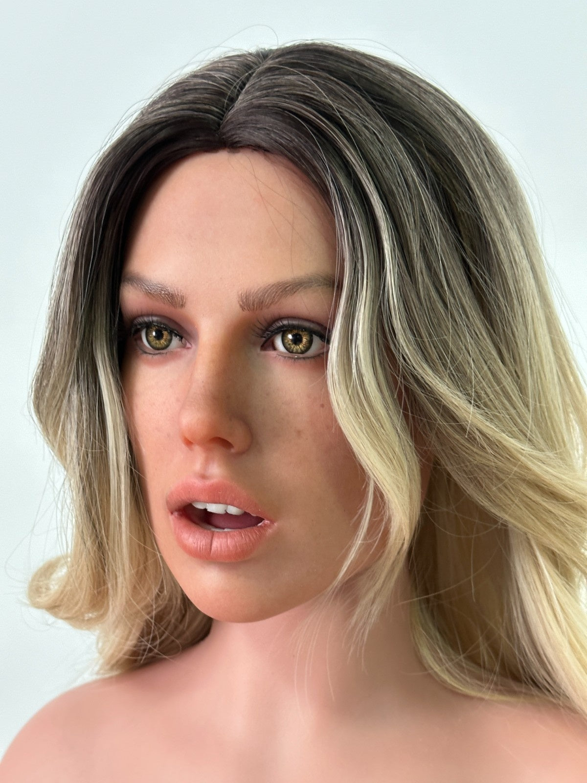 165cm (5ft5") D-Cup Silicone Sex Doll – ZXE210_2ZX165D-105-Tan