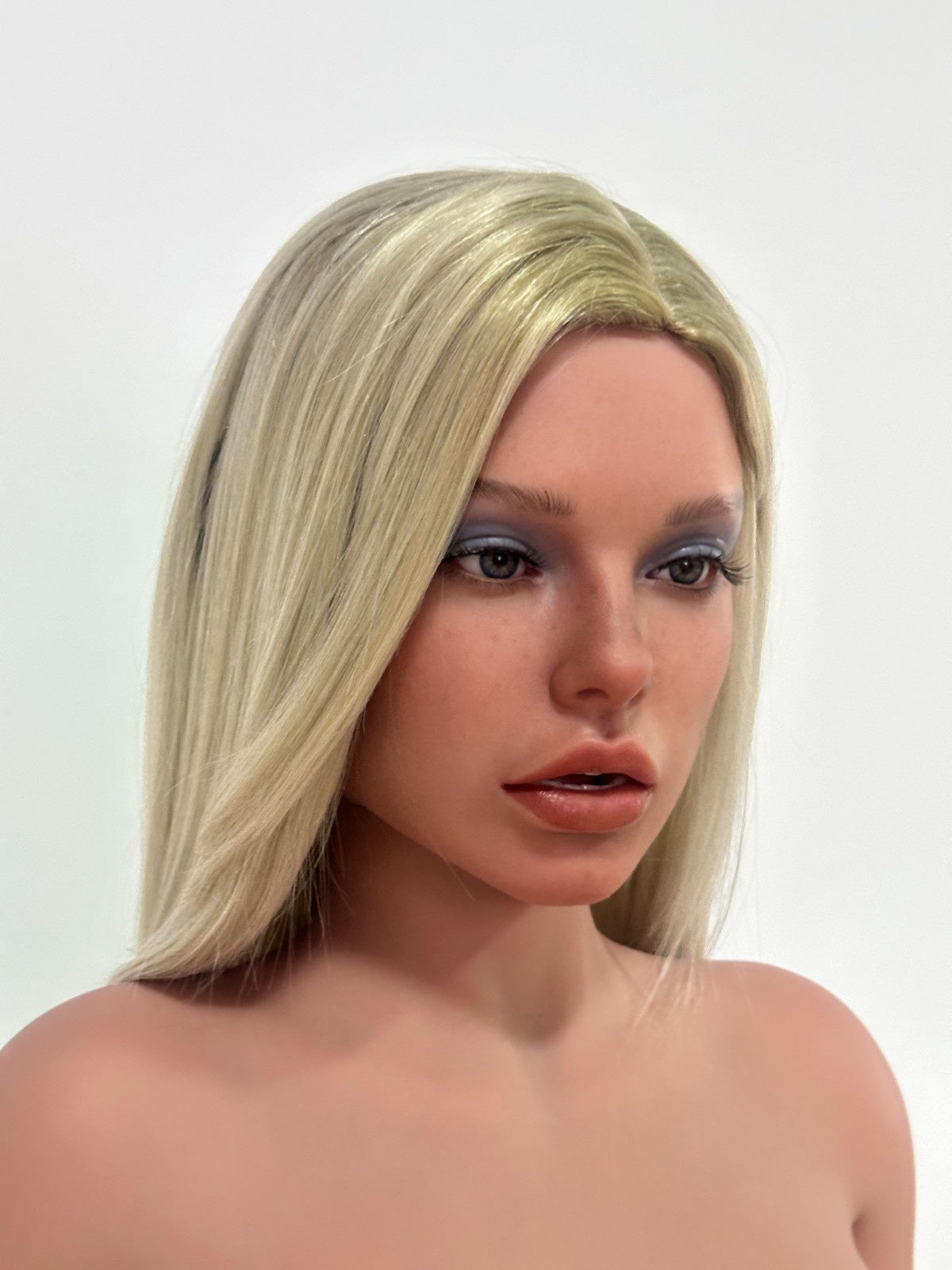 164cm (5ft5") G-Cup Silicone Sex Doll – ZXE211_2ZX164G-110