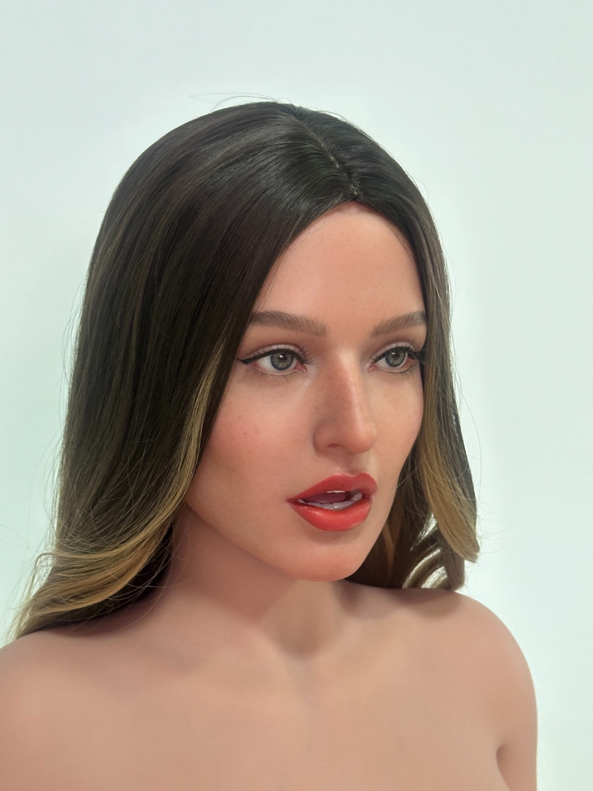 164cm (5ft5") G-Cup Silicone Sex Doll – ZXE212_2ZX164G-112