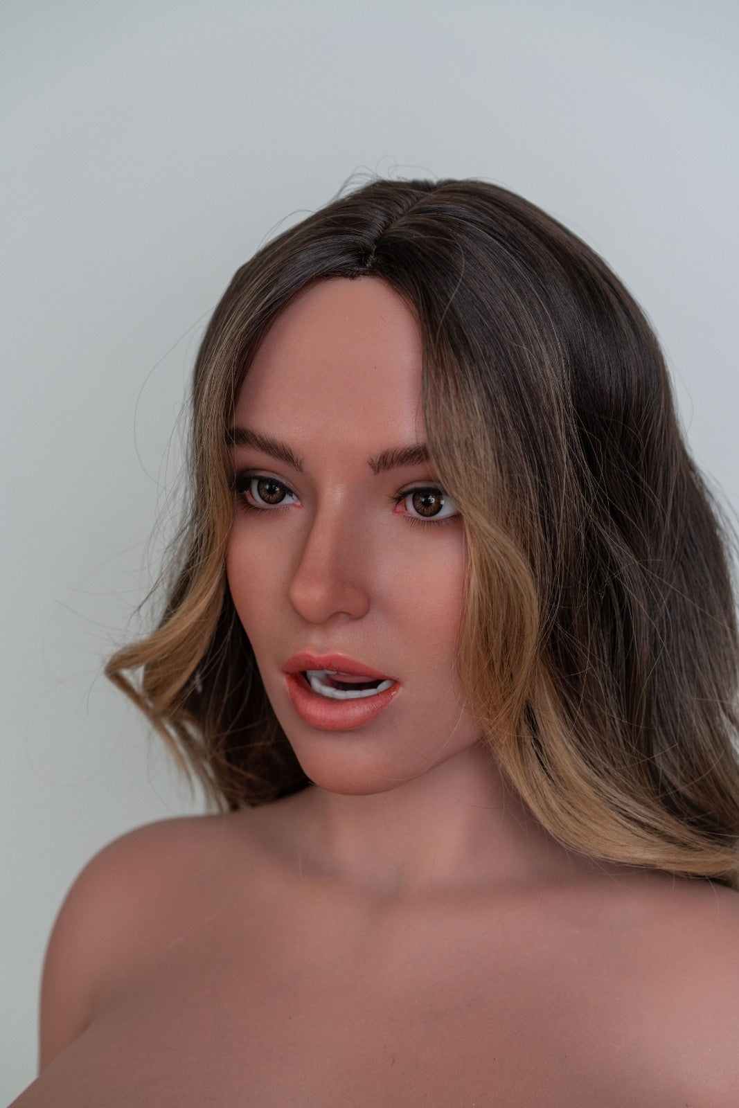 164cm (5ft5") G-Cup Silicone Sex Doll – ZXE217_2ZX164G-119-Tan
